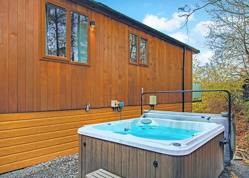 2 bedroom accommodation in Water Yeat, Nr Coniston