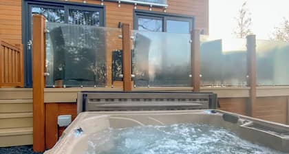 2 bedroom accommodation in Water Yeat, Nr Coniston