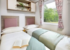 2 bedrooms - Brand new for 2019. Contemporary caravan with one double and one twin. (Saundersfoot)