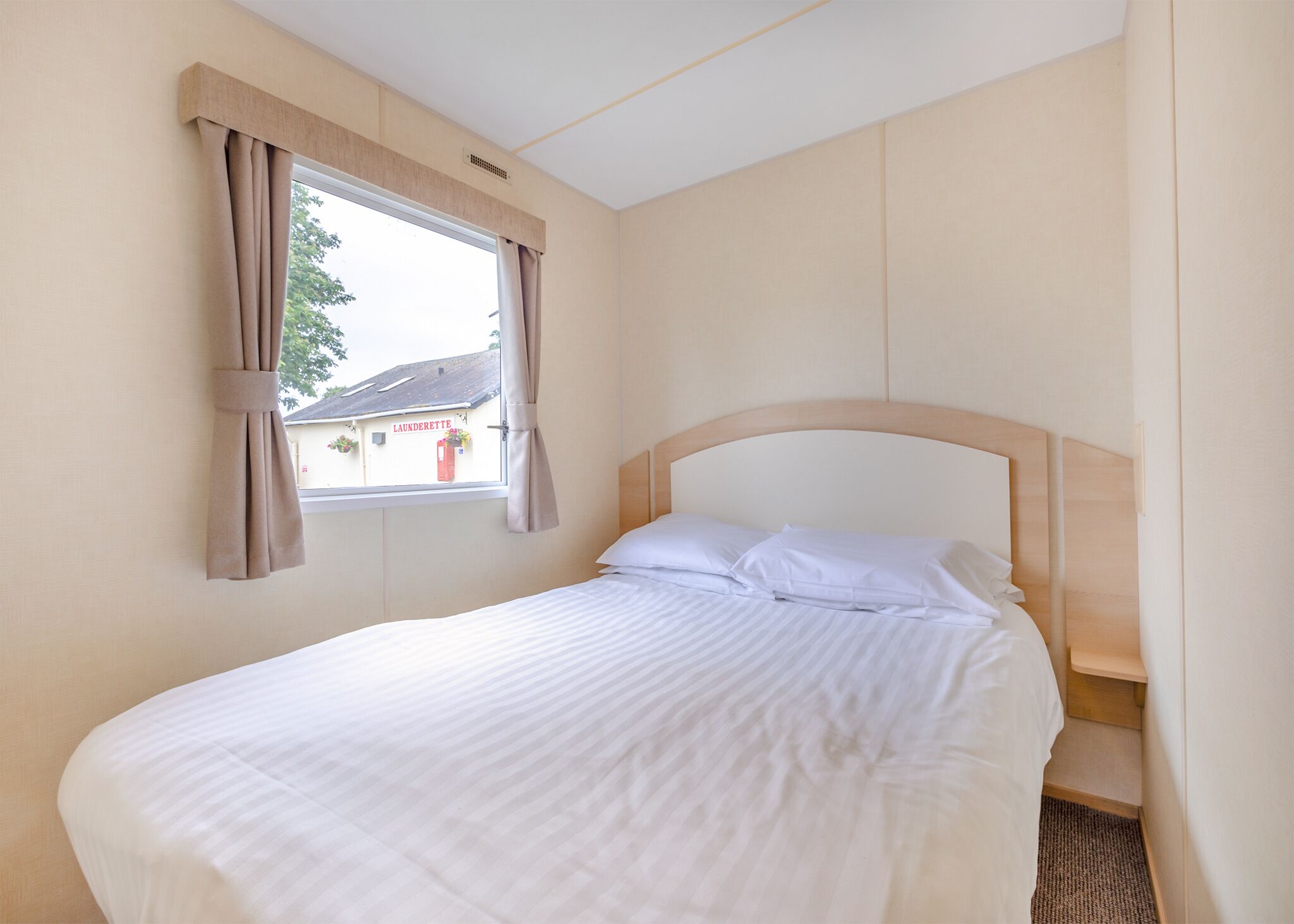 2 bedrooms