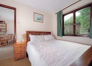 2 bedrooms, bed sheets
