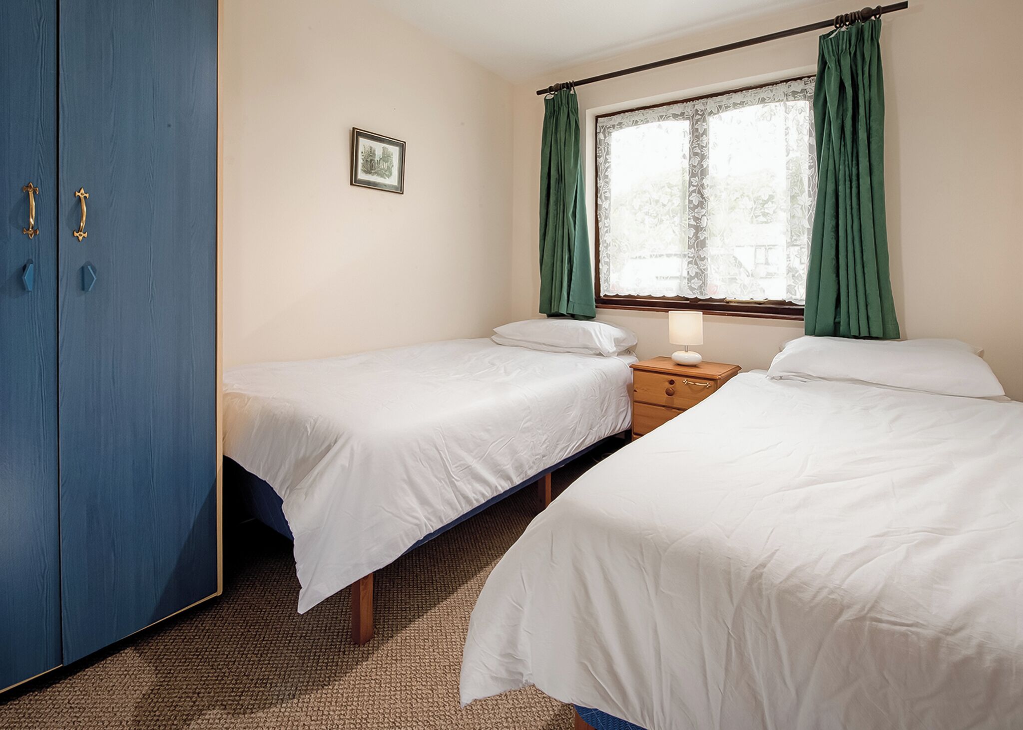 2 bedrooms, bed sheets