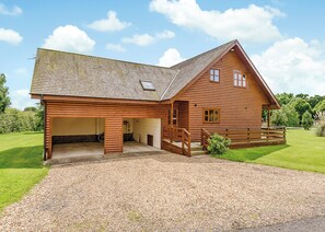 Exterior - Wrekin Premier Lodge (Shrewsbury)