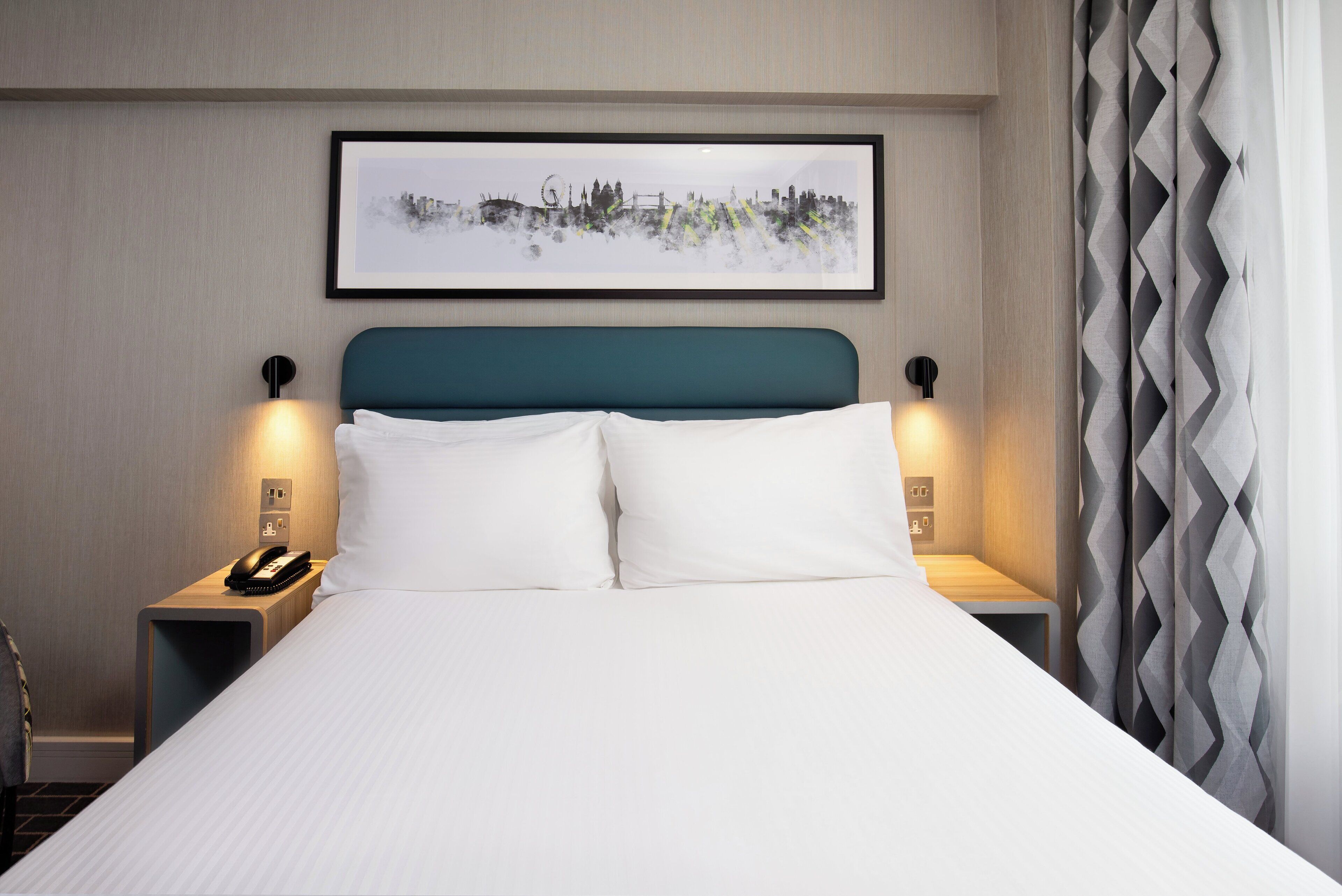 double room | 1 bedroom, in-room safe, iron/ironing board, free wifi