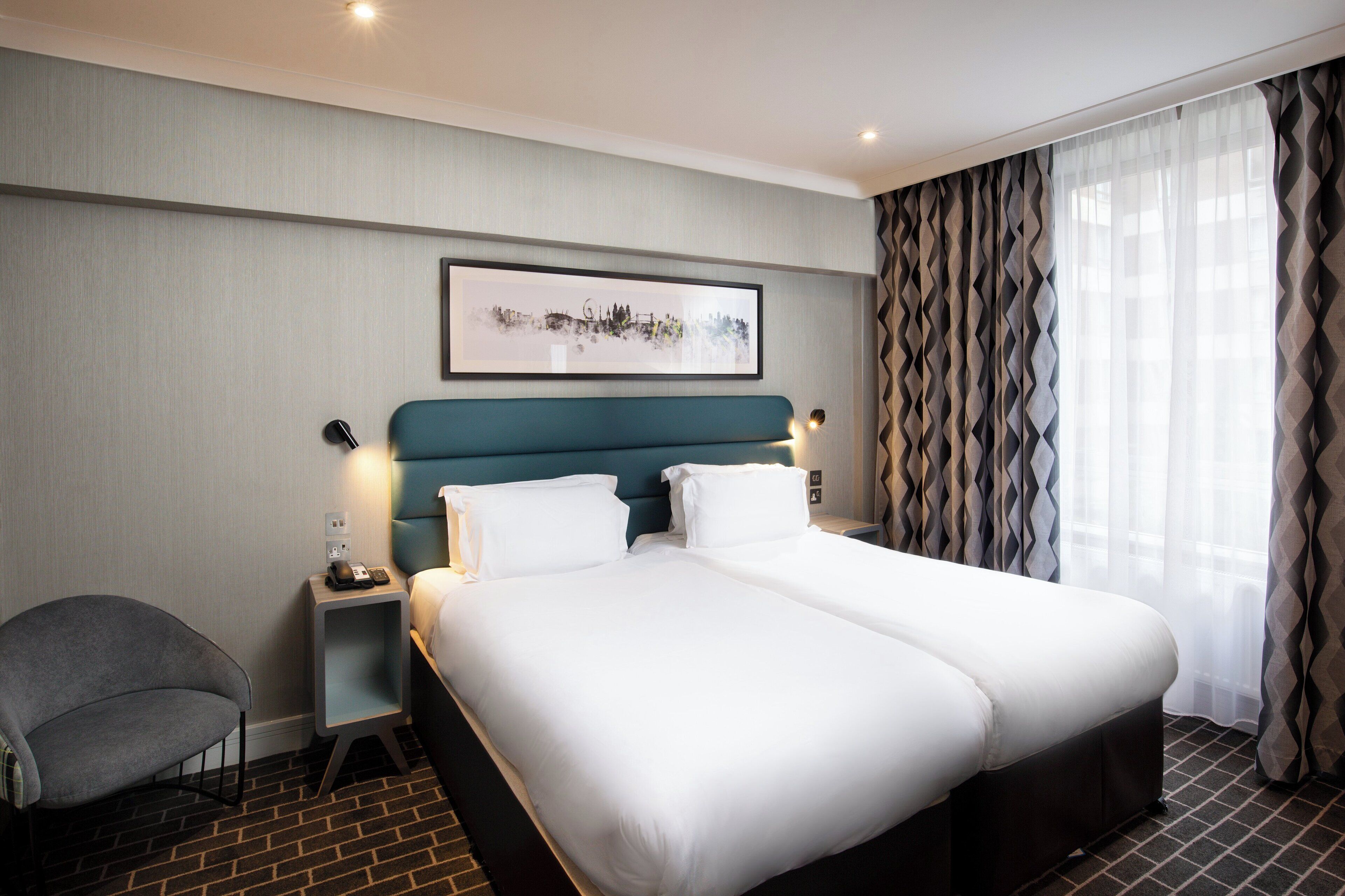 Photo - Royal National Hotel