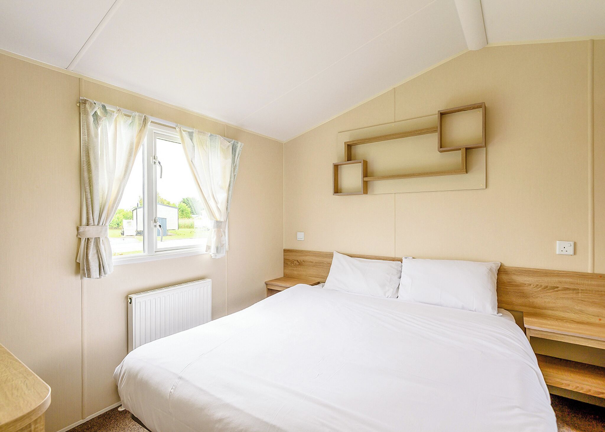 2 bedrooms