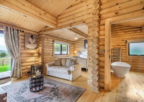 2 bedrooms, free WiFi