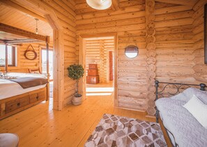 1 bedroom, free WiFi - Deluxe and spacious lodge finished to the highest standard. (Constable Burton)