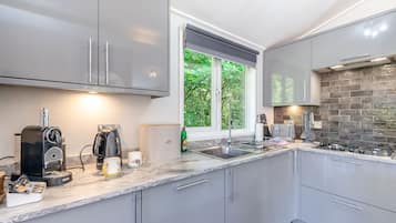 雪櫃、焗爐、爐具、多士爐