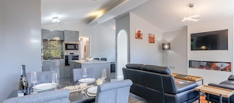 Bakewell Deluxe Lodge