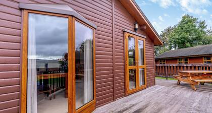 2 bedroom accommodation in Alyth, Perthshire