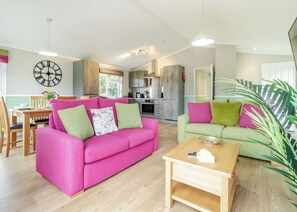 Living area - Luxury boutique style lodge with one double bedroom and one twin bedroom. (Beetley, Dereham)