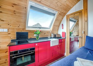 Room - 0 bedroom accommodation in Great Busby (Great Busby)