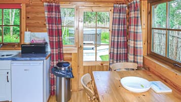 Réfrigérateur, four, plaque de cuisson, lave-vaisselle