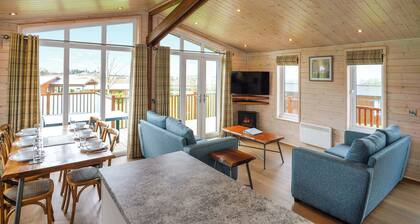 Contemporary lodge with stunning countryside views.