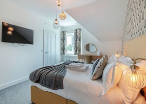 2 bedrooms, free WiFi