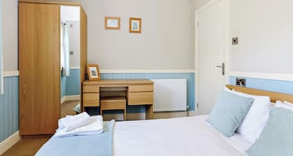 3 bedroom accommodation in Pickering