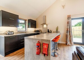 Unclassified image, 2 of 23, button