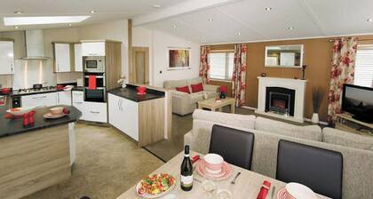 3 bedroom accommodation in Glenluce, Newton Stewart