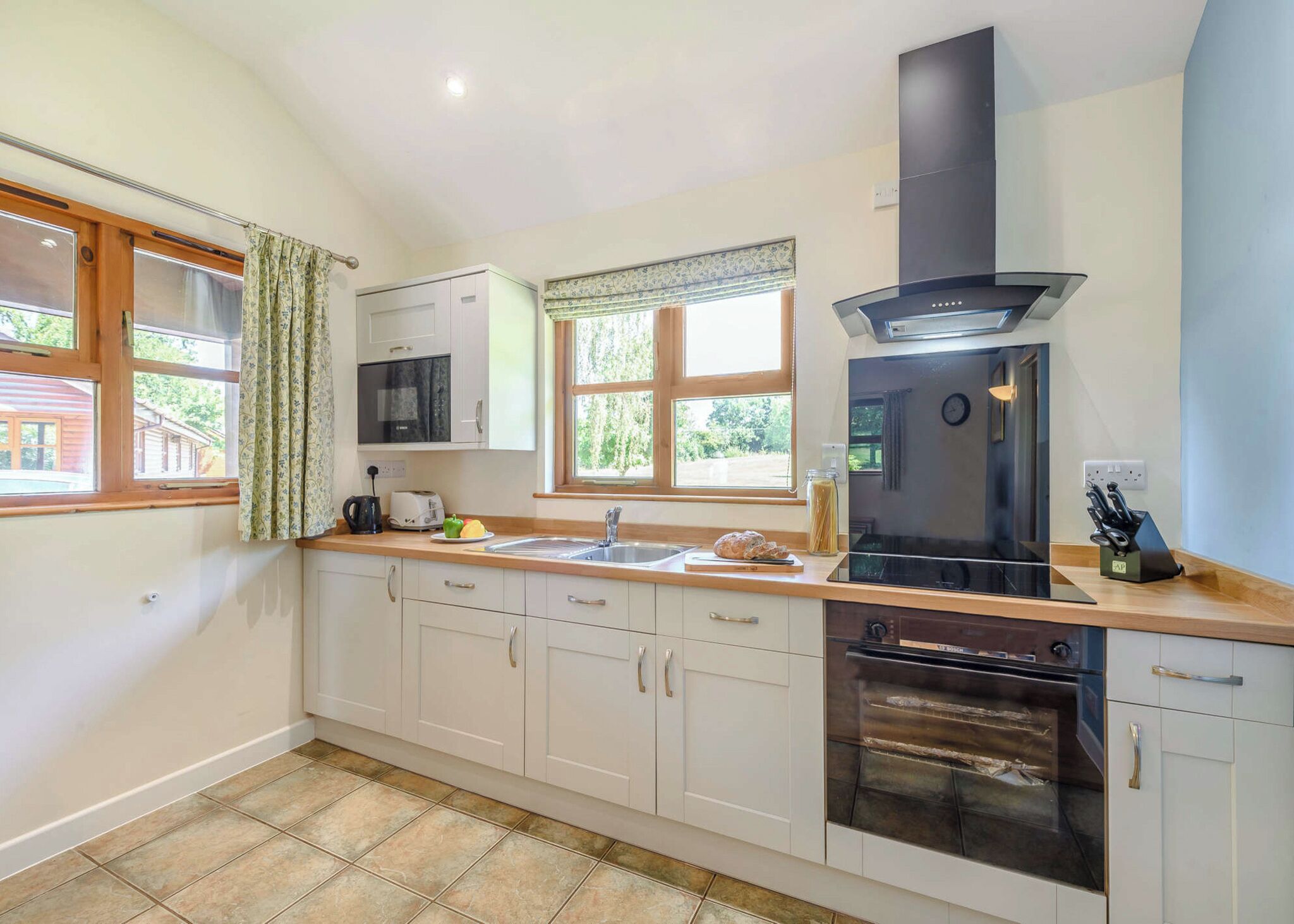 Fridge, oven, stovetop, toaster