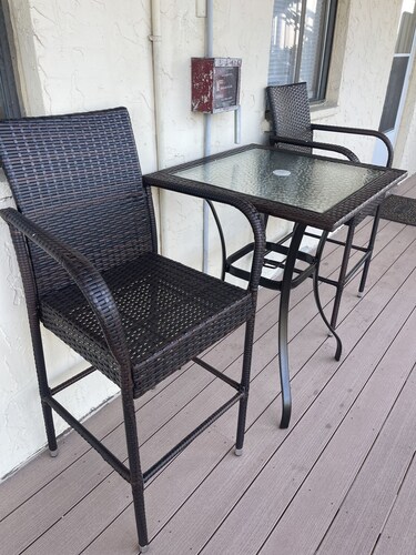 Beautiful Ocean City. MD Condo close to Delaware & Maryland Beaches