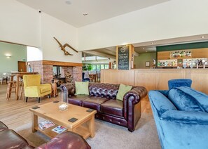 Bar (in der Unterkunft)