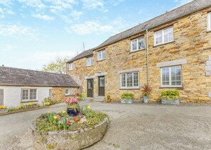 Exterior - 3 bedroom accommodation in Watergate, Looe (Watergate, Looe)