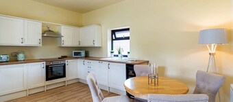 1 bedroom accommodation in Hatfield Woodhouse, Nr. Doncaster
