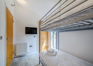 3 bedrooms, free WiFi