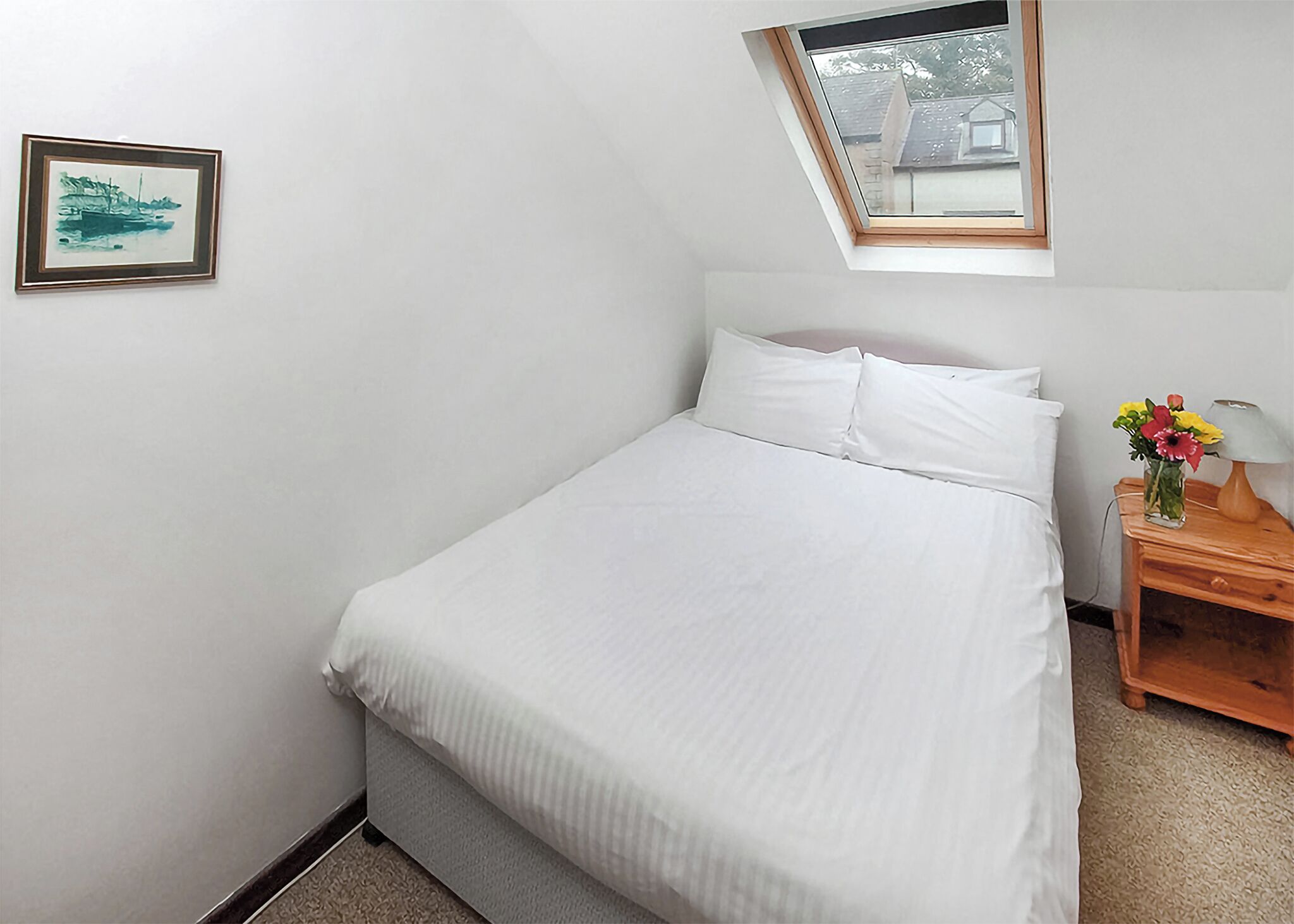2 bedrooms