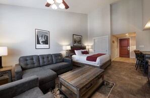 Studio | Iron/ironing board, free WiFi - Fraser Crossing/Founders Pointe, Studio Apartment Premium Unit 4667 (Winter Park)
