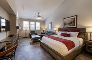 Studio | Iron/ironing board, free WiFi - Fraser Crossing/Founders Pointe, Studio Apartment Premium Unit 4667 (Winter Park)