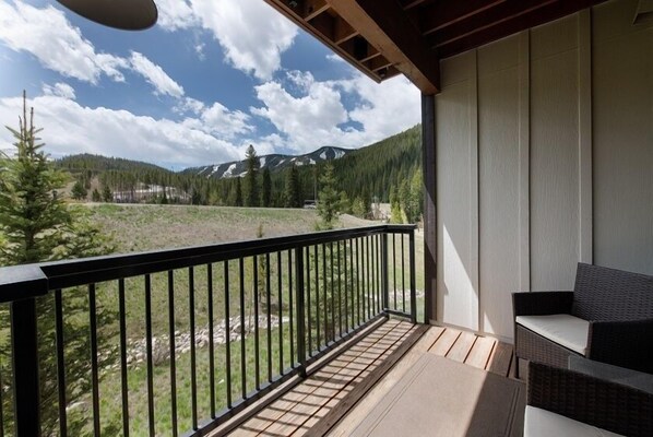 Condo, 1 Bedroom | Balcony - Fraser Crossing/Founders Pointe, Condo - 1 Bedroom w/Kitchenette Premium Unit 4466 (Winter Park)