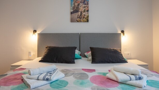 WiFi - Restaurant & Rooms Nino / Room 4 (Porat)