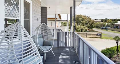 4-Bed 3-Bath Sunset Haven