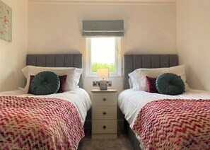 2 bedrooms, free WiFi