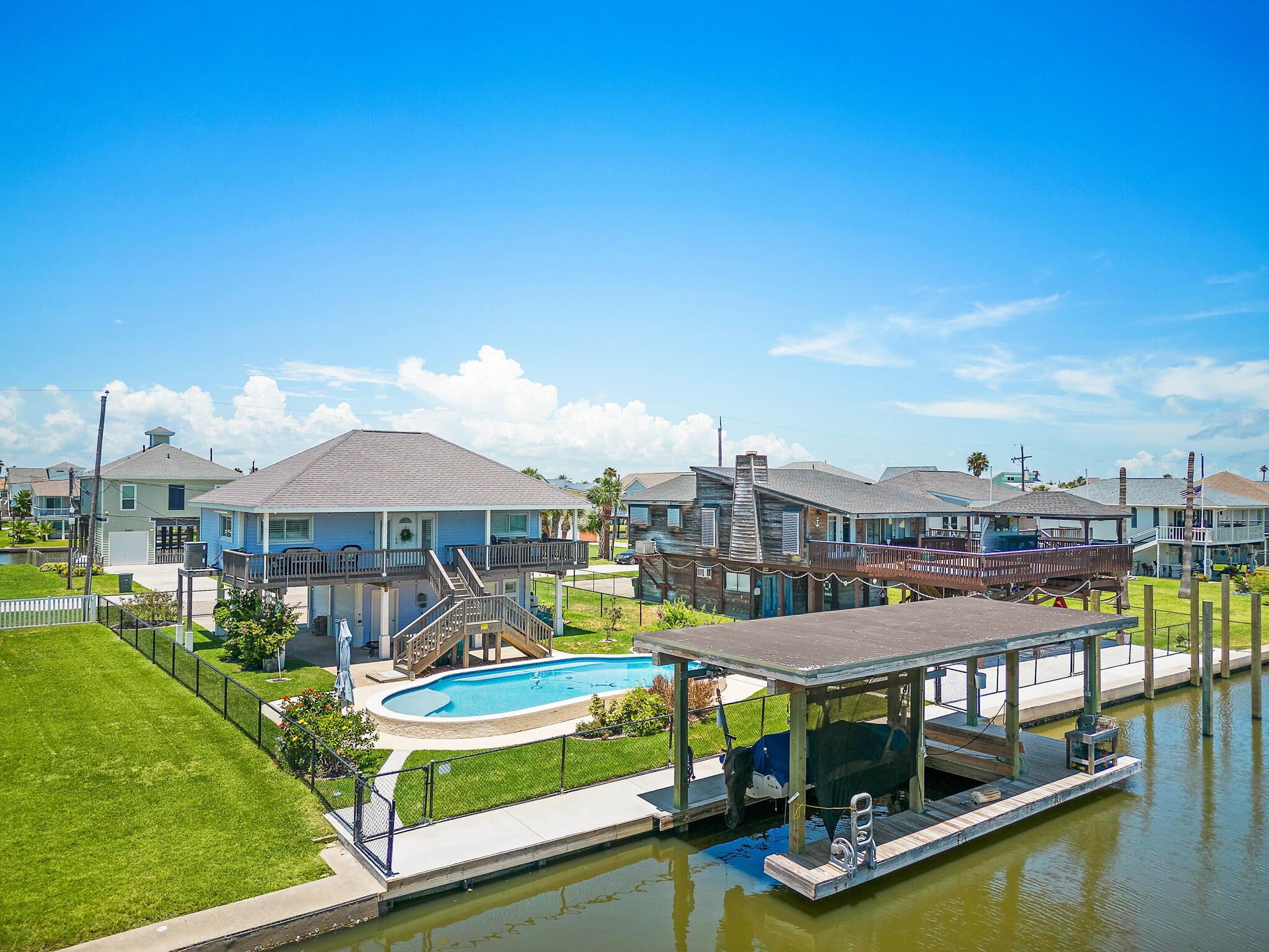 Canal Home with PRIVATE POOL! Purple Pelican Paradise in Sea Isle