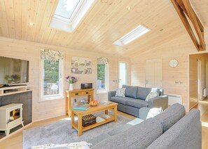 Living area - Luxurious lodge with stunning countryside views. (Ashover)