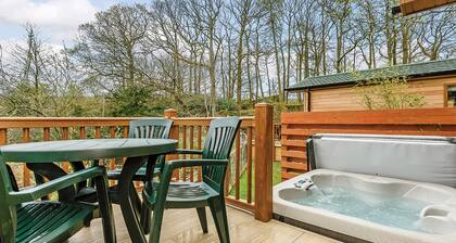 Woodland Retreat Plus