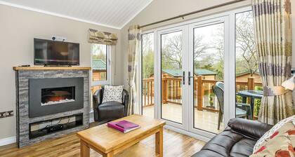 Woodland Retreat Plus