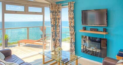 2 bedroom accommodation in Tresaith Beach, Cardigan, Ceredigion