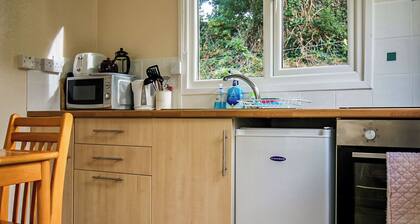 2 bedroom accommodation in Ruthernbridge, Nr Bodmin