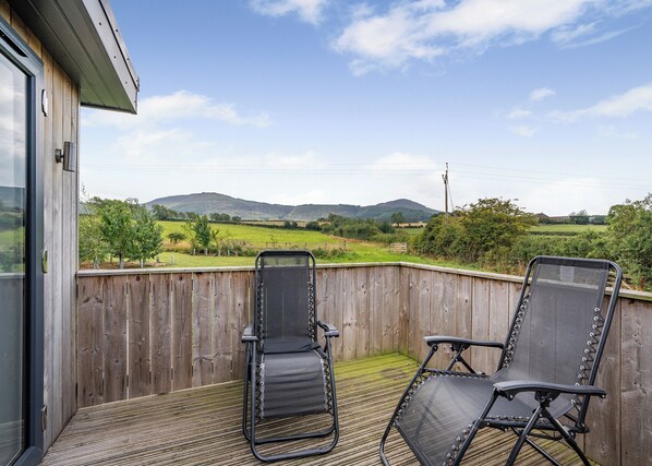 Unclassified image, 1 of 14, button - 1 bedroom accommodation in Great Busby (Great Busby)