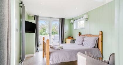 1 bedroom accommodation in Great Busby