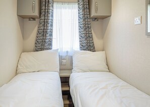3 室のベッドルーム、WiFi (無料)
