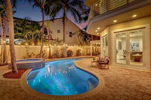 Outdoor pool - The Nia Tower Ultimate Beach House (Pompano Beach)