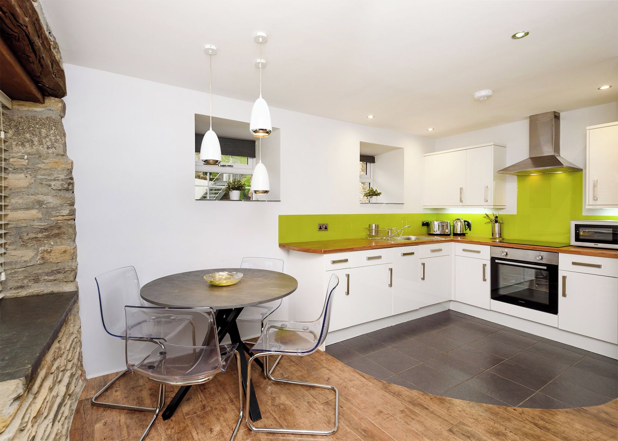 Fridge, oven, stovetop, toaster