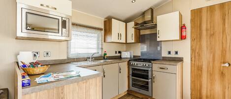Fridge, oven, stovetop, toaster