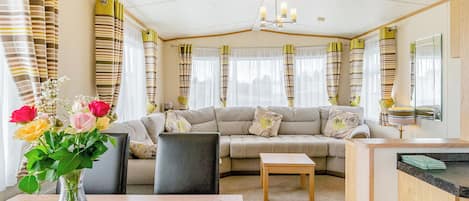 TV