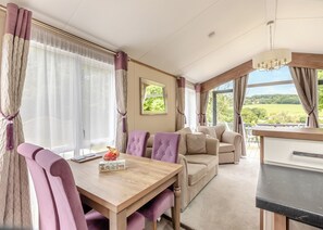 Interior - Holiday Home with one double and one twin bedroom. (Axminster)